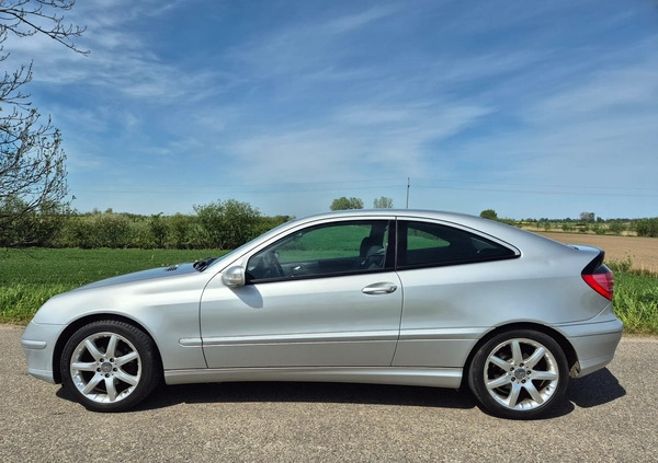 Mercedes-Benz Klasa C cena 12900 przebieg: 261500, rok produkcji 2003 z Kolbuszowa małe 254